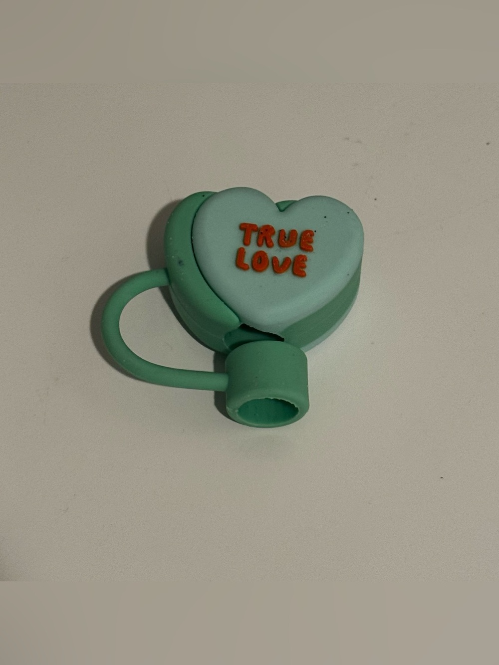 Mint Green Heart Silicone Straw Topper with 'TRUE LOVE' Accent